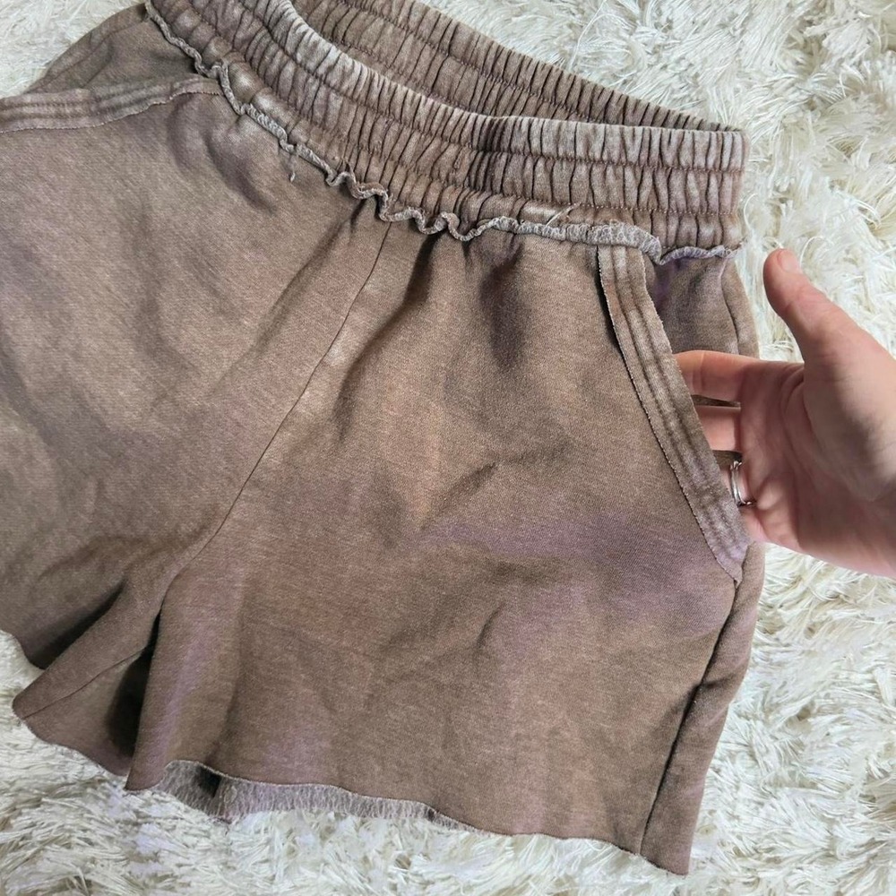 Zenana Washed Brown Raw Hem Fleece Lounge Shorts Cozy Clean Girl Size Small